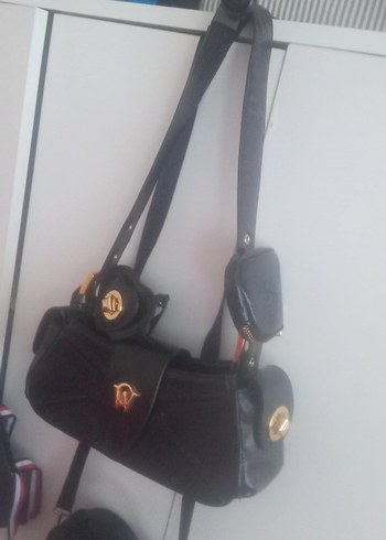 Kilitli Siyah Deri Kadın Çanta - Görsel 4