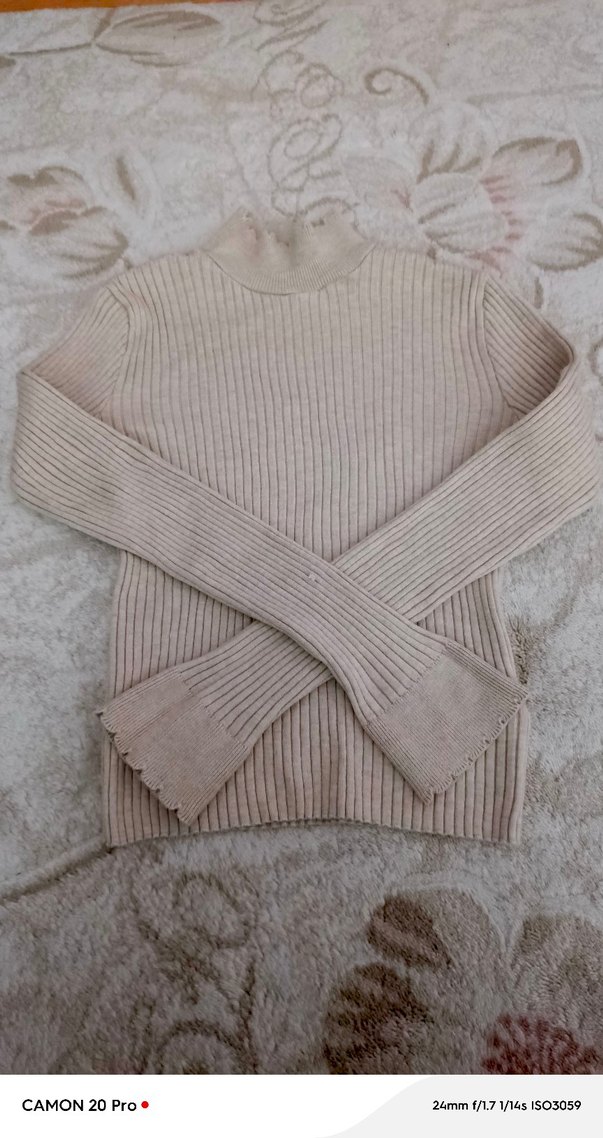 Bej Boğazlı Triko Kadın Kazak - Görsel 2