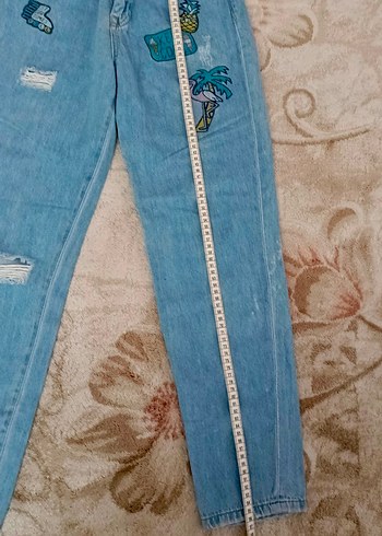 Nakışlı Düğmeli Mavi Kadın Jean Pantolon - Görsel 3