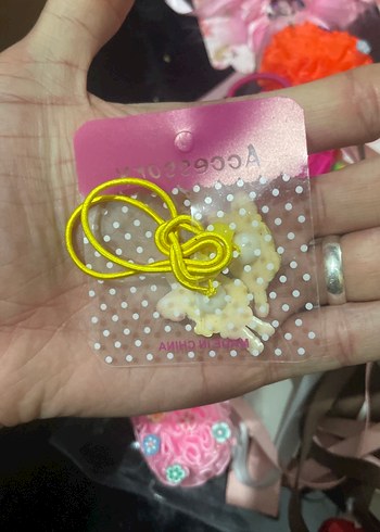 Sarı Elastik Renkli Çocuk Küpeleri - Görsel 2