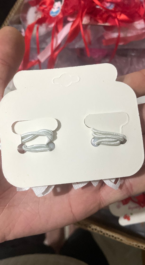 Beyaz Çiçekli Kedi Figürlü Çocuk Toka - Görsel 2