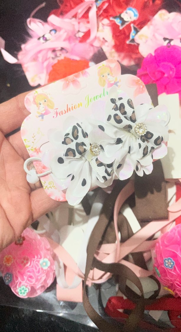 Beyaz Çiçekli Bohem Çocuk Toka Seti - Görsel 3