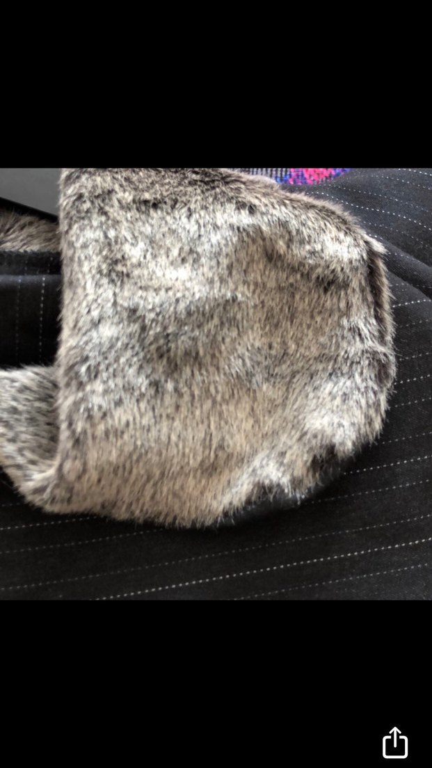 Gri Kürklü Yaka Detaylı Kadın Panço - Görsel 4