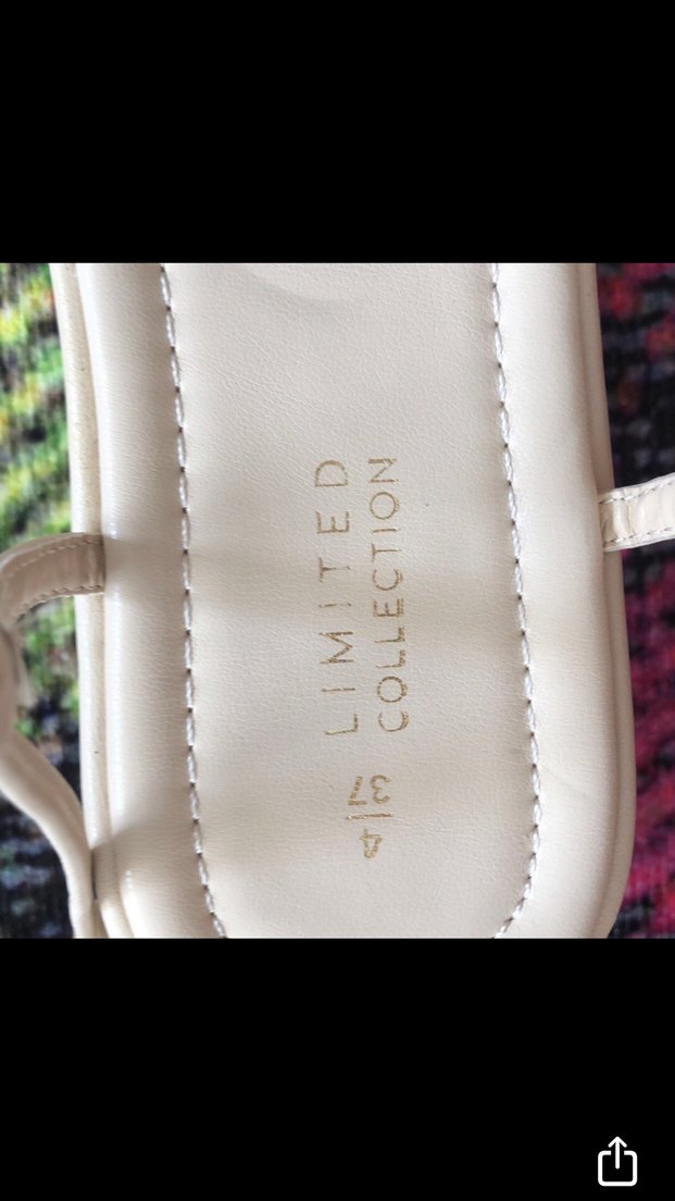 Beyaz Örgü Detaylı Dolgu Topuklu Sandalet - Görsel 4