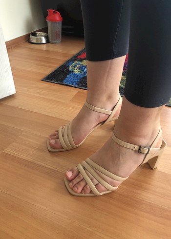 Bej Tokalı Kadın Topuklu Sandalet - Görsel 11