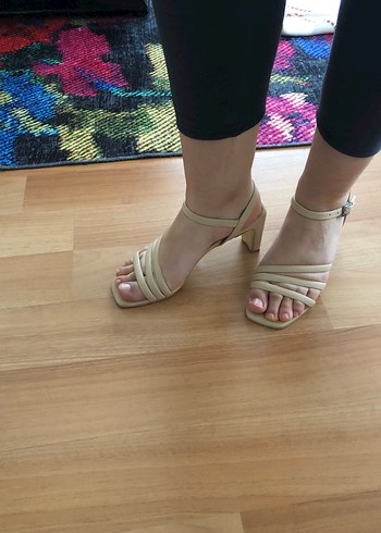 Bej Tokalı Kadın Topuklu Sandalet - Görsel 8