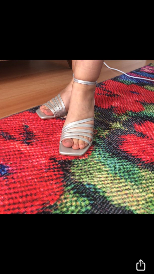 Kadın Gri Yılan Desenli Pliseli Topuklu Sandalet - Görsel 4