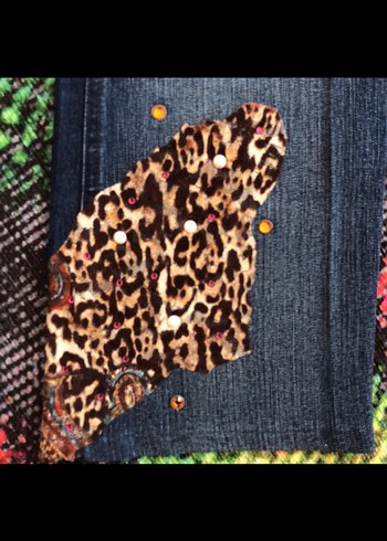 Payetli Leopar Detaylı Salaş Kadın Kot Pantolon - Görsel 5