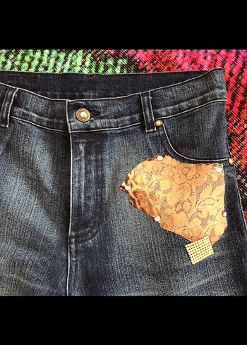 Payetli Leopar Detaylı Salaş Kadın Kot Pantolon - Görsel 3