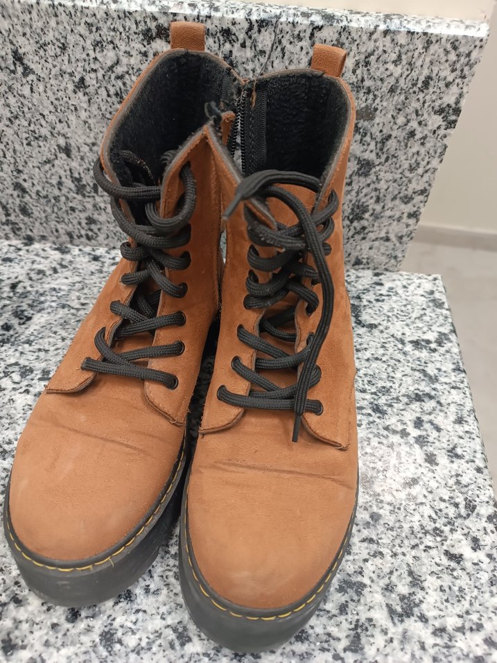 Kahverengi Süet Tabanlı Kadın Botu - Görsel 4