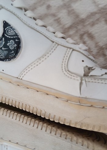 Gri Detaylı Beyaz Kadın Spor Ayakkabı - Görsel 7