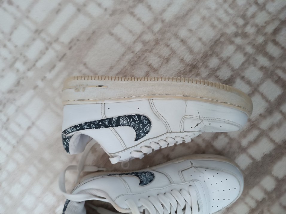 Gri Detaylı Beyaz Kadın Spor Ayakkabı - Görsel 3