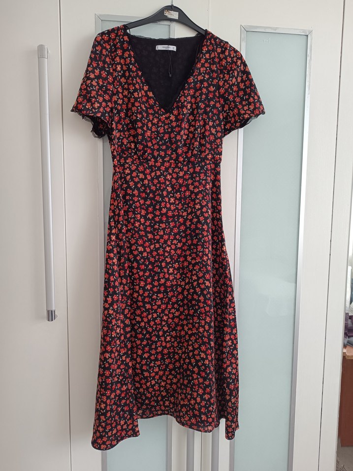 Bordo V Yaka Çiçek Desenli Uzun Elbise - Görsel 2