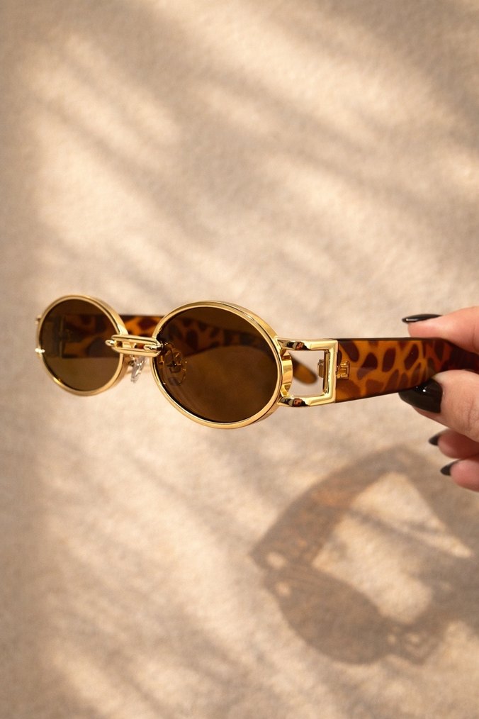 Yuvarlak Altın Çerçeveli Leopar Desenli Gözlük - Görsel 3