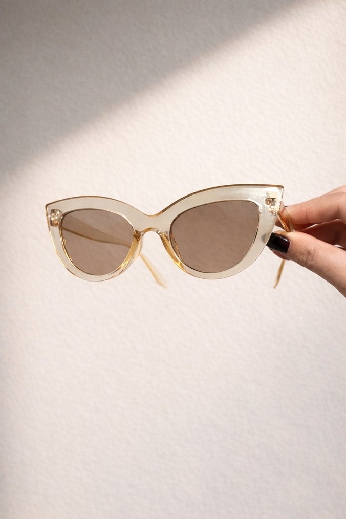 Şeffaf Bej Cat-Eye Model Kadın Güneş Gözlüğü - Görsel 2