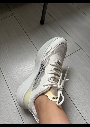 LACOSTE BEYAZ KADIN SPOR AYAKKABISI - Görsel 7