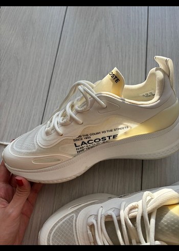 LACOSTE BEYAZ KADIN SPOR AYAKKABISI - Görsel 4