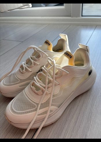 LACOSTE BEYAZ KADIN SPOR AYAKKABISI - Görsel 3