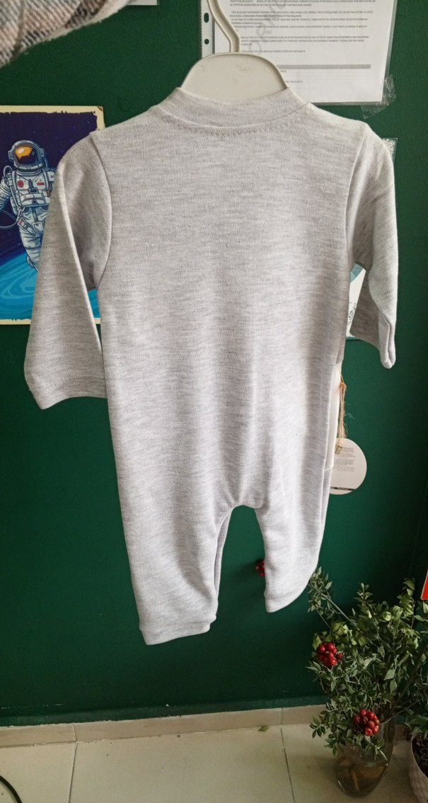 Gri Uzun Kollu Örgü Pamuklu Bebek Tulum - Görsel 2