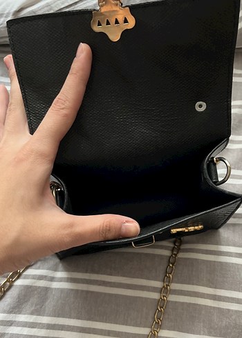 Zincir Detaylı Siyah Deri Kadın Çanta - Görsel 3