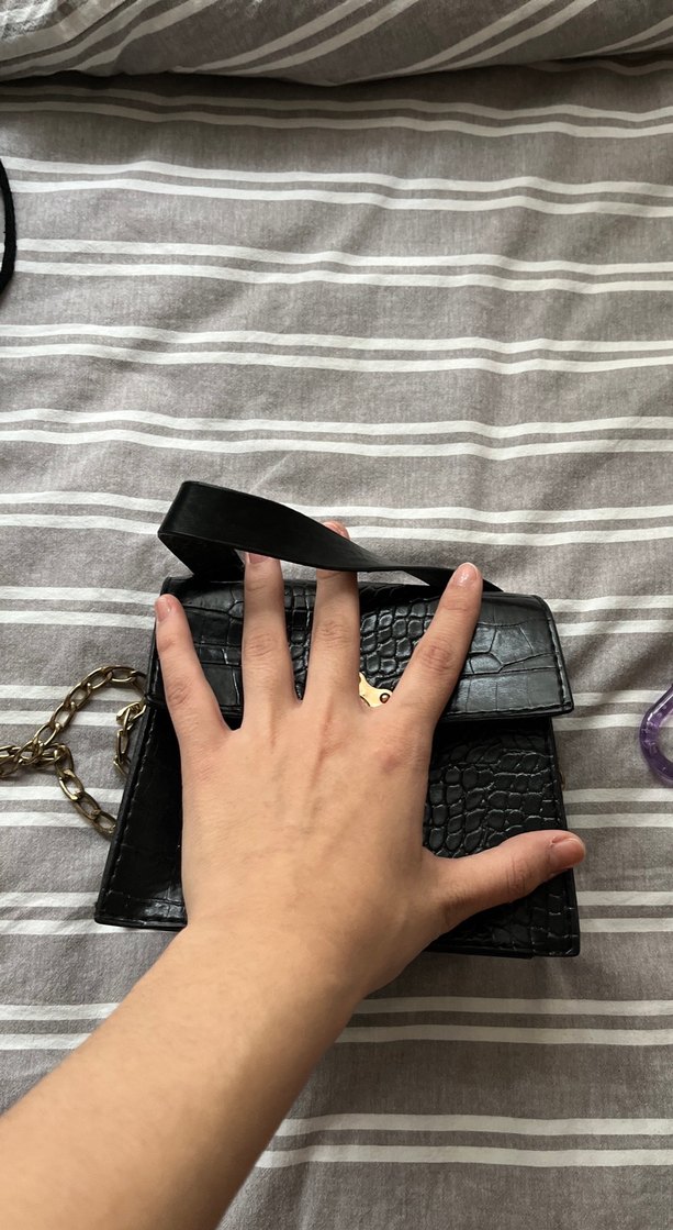 Zincir Detaylı Siyah Deri Kadın Çanta - Görsel 4