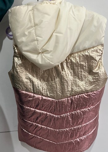 Kız Çocuk Parlak Kapüşonlu Şişme Yelek - Görsel 2