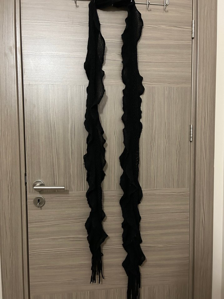 Siyah Dantel Detaylı Örgü Kadın Şal - Görsel 2