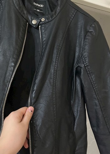 Siyah Deri Kadın Biker Ceket - Görsel 4