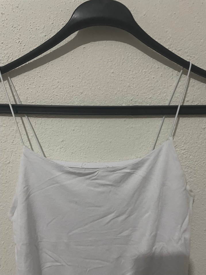 Beyaz Keten İnce Askılı Kadın Atlet - Görsel 2