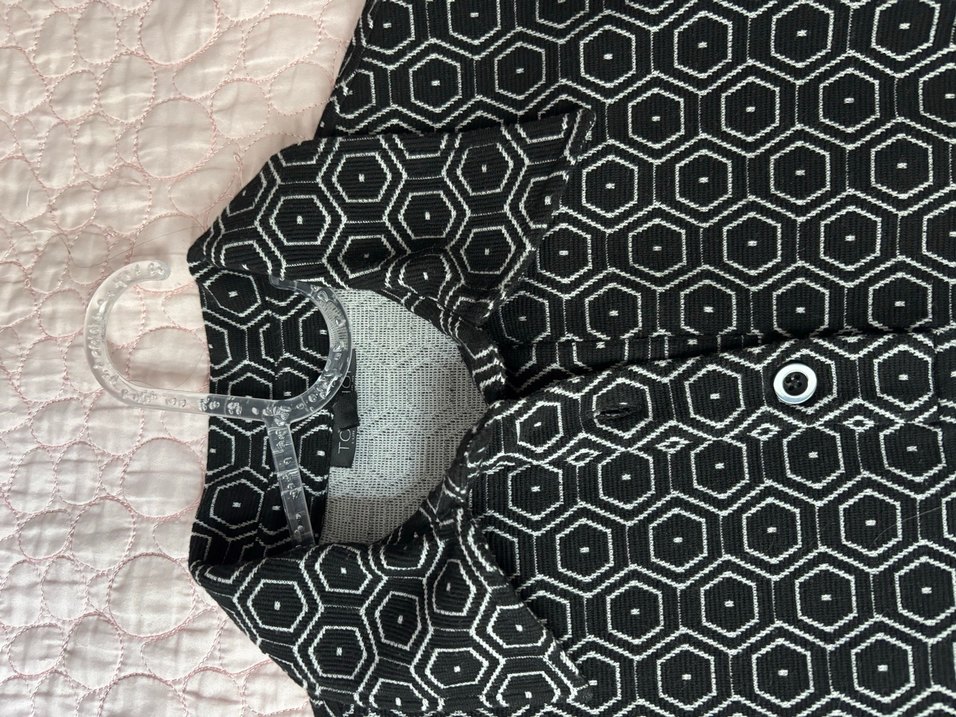 Düğmeli Siyah Renkli Desenli Kısa Kollu Elbise - Görsel 3