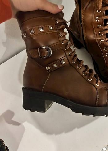 Kahverengi Deri Çocuk Bot - Görsel 7