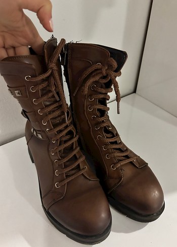 Kahverengi Deri Çocuk Bot - Görsel 3