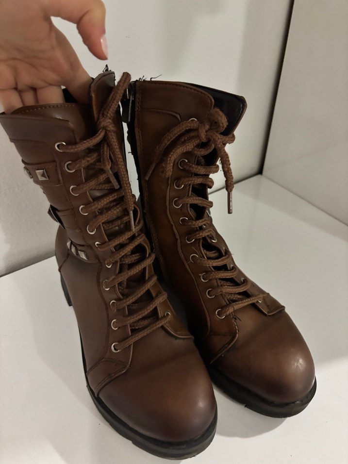 Kahverengi Deri Çocuk Bot - Görsel 3