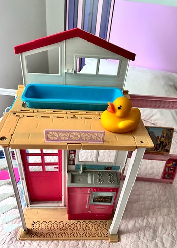 Barbie oyuncak evi - Görsel 3