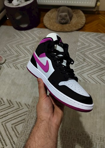 Nike Air Jordan Magenta - Görsel 3