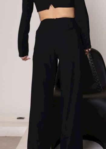 Siyah V Yaka Uzun Kollu Kadın Takım - Görsel 3