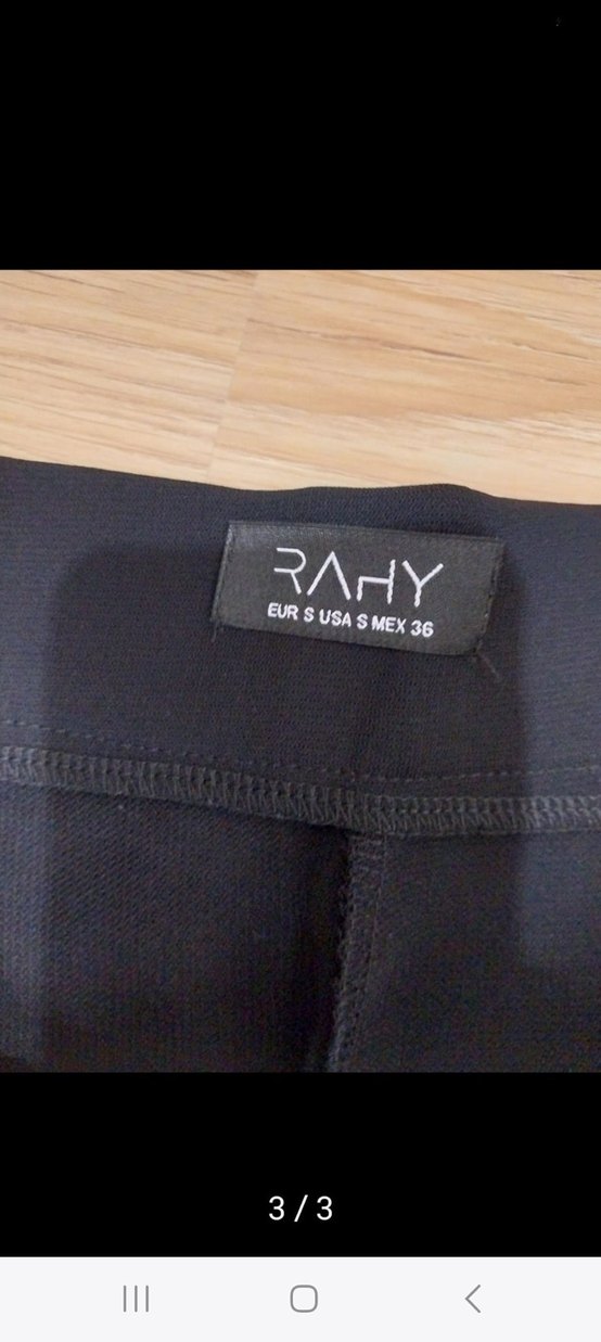 Kadın Siyah Yüksek Bel Kemerli Mini Şort - Görsel 3