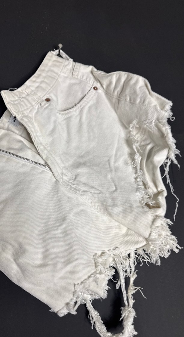 Kadın Beyaz Keten Mini Şort - Görsel 2