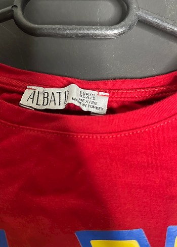 Kız Çocuk Kırmızı Baskılı Tişört - Görsel 3