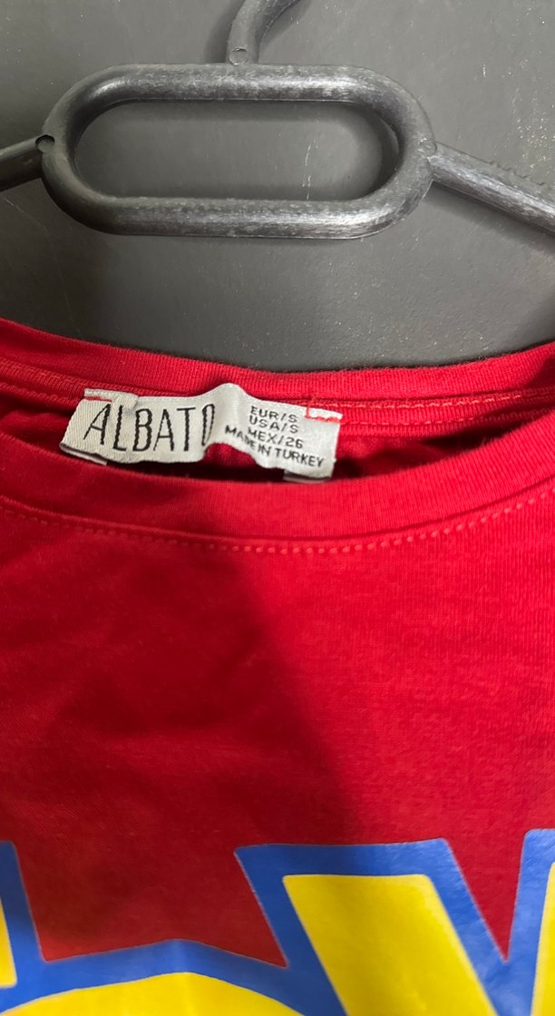 Kız Çocuk Kırmızı Baskılı Tişört - Görsel 3