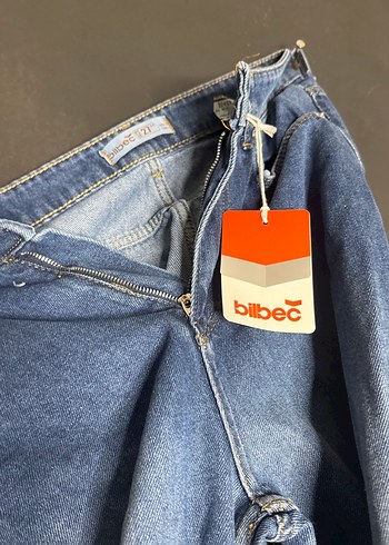 Kemer Detaylı Gri Mavi Bol Kesim Kadın Kot Pantolon - Görsel 2