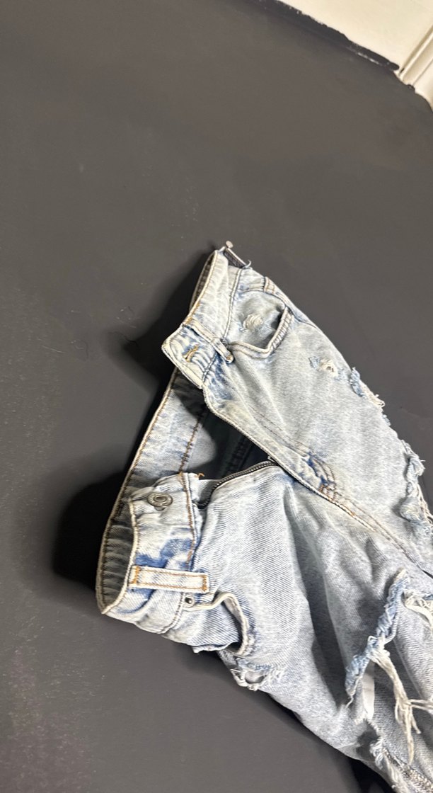 Kadın Mavi Kemer Detaylı Mini Denim Şort - Görsel 2