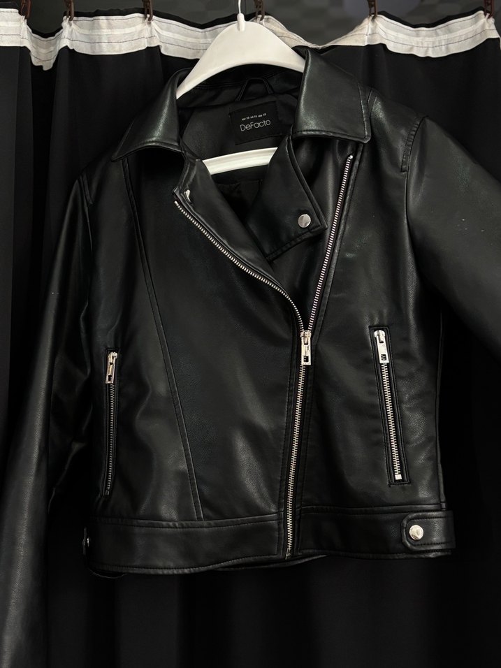 Kadın Siyah Deri Biker Ceket - Görsel 2