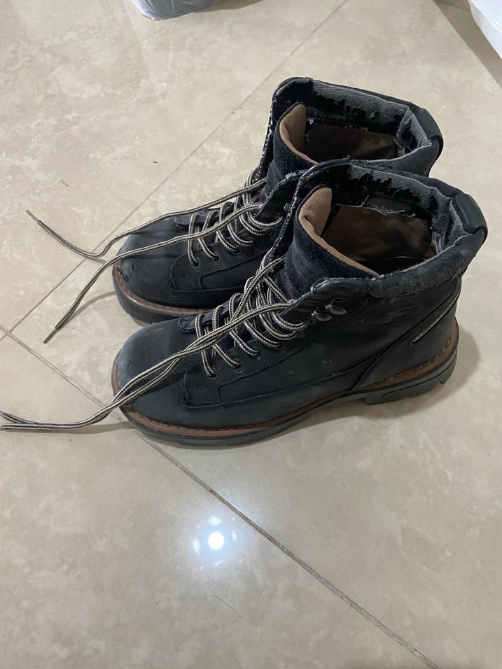 Siyah Deri Bağcıklı Stiletto Topuklu Bot - Görsel 2