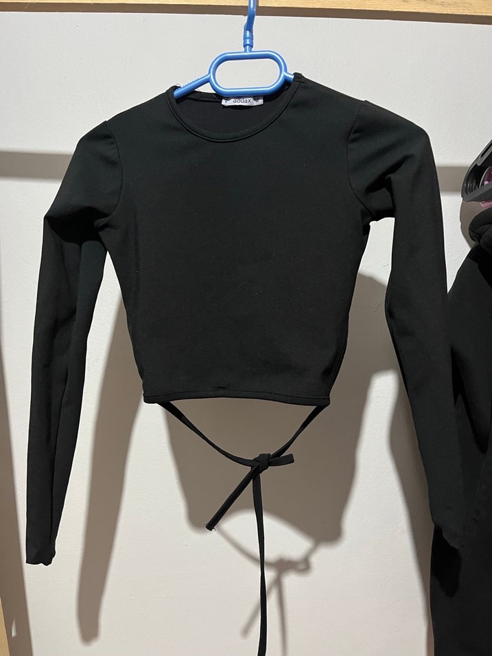 Addax Siyah Sırt Bağcıklı Mini Denim Bluz - Görsel 4