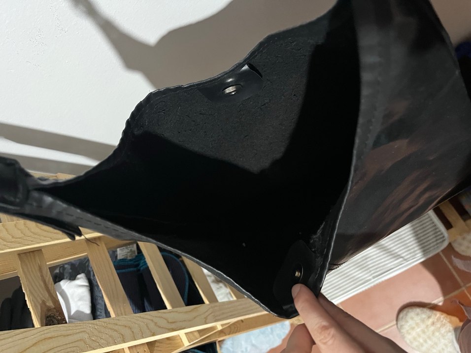 Siyah Deri Kadın Çanta Tokalı Goth - Görsel 2