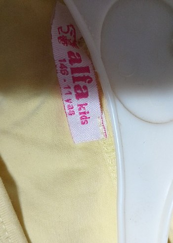 Sarı Kız Çocuk Payetli Baskılı Tişört - Görsel 2