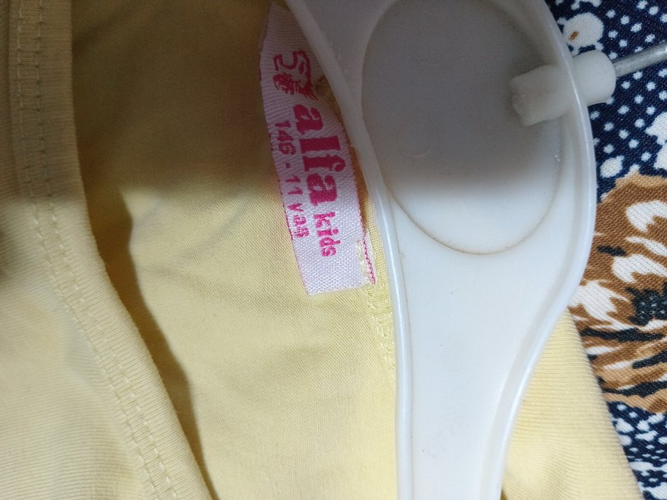 Sarı Kız Çocuk Payetli Baskılı Tişört - Görsel 2