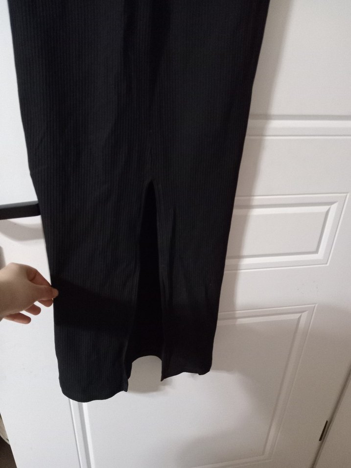 Kadın Siyah Uzun Keten Elbise - Görsel 4