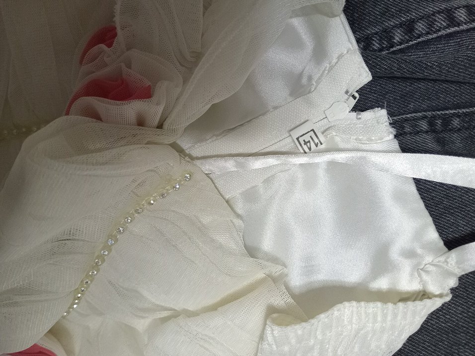 Çiçek Detaylı Beyaz Kız Çocuk Abiye Elbise - Görsel 4